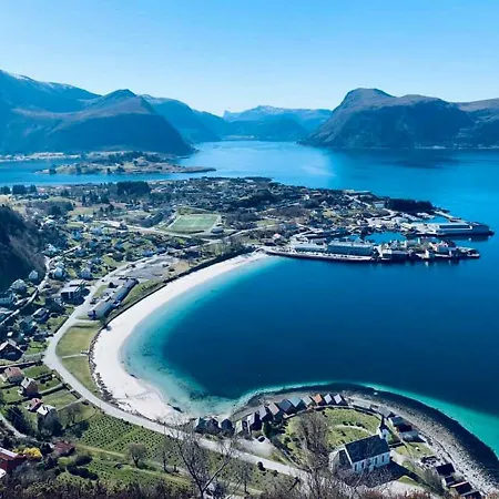 Skogstad Holiday home