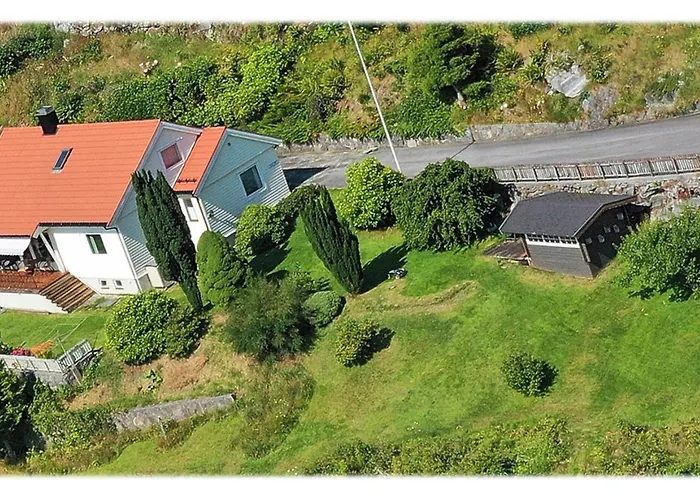 Skogstad Semesterbostad