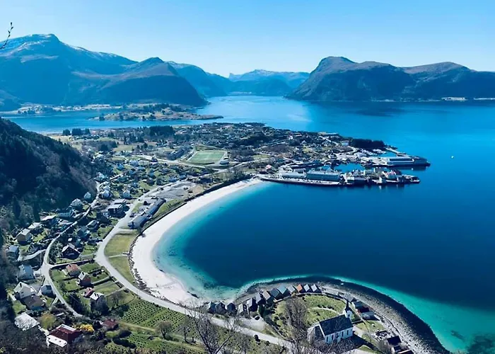 Skogstad Semesterbostad